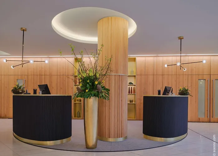 Dorint Pallas Hotel 4*